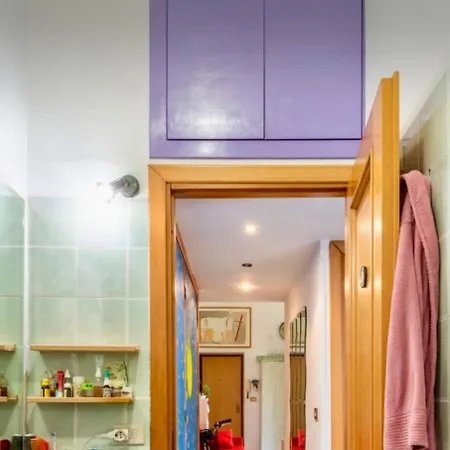 Stanza Valentina Vicino Torvergata Homestay Rome