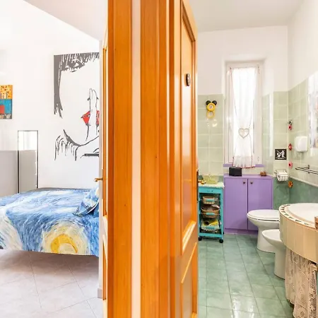 Homestay Stanza Valentina Vicino Torvergata