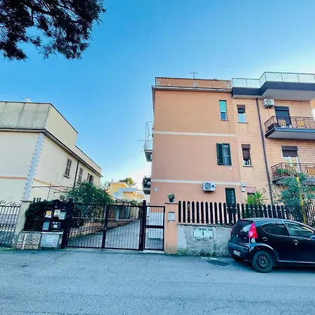 Homestay Stanza Valentina Vicino Torvergata Rome